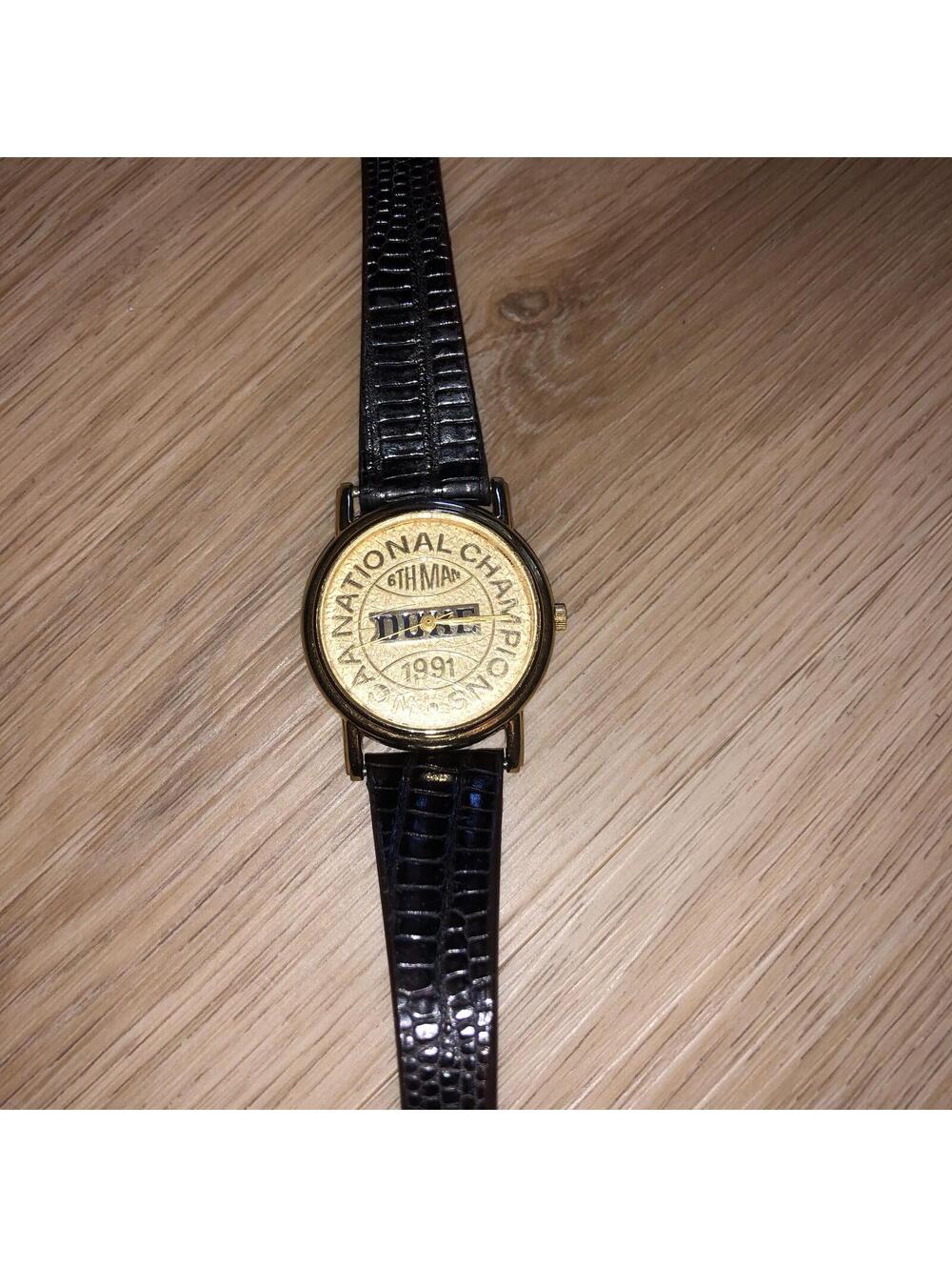 CITIZEN GOLD WATCH TEAM ISSUED 6TH MAN DUKE BLUE DEVILS NATIONAL CHAMPIONS 1991